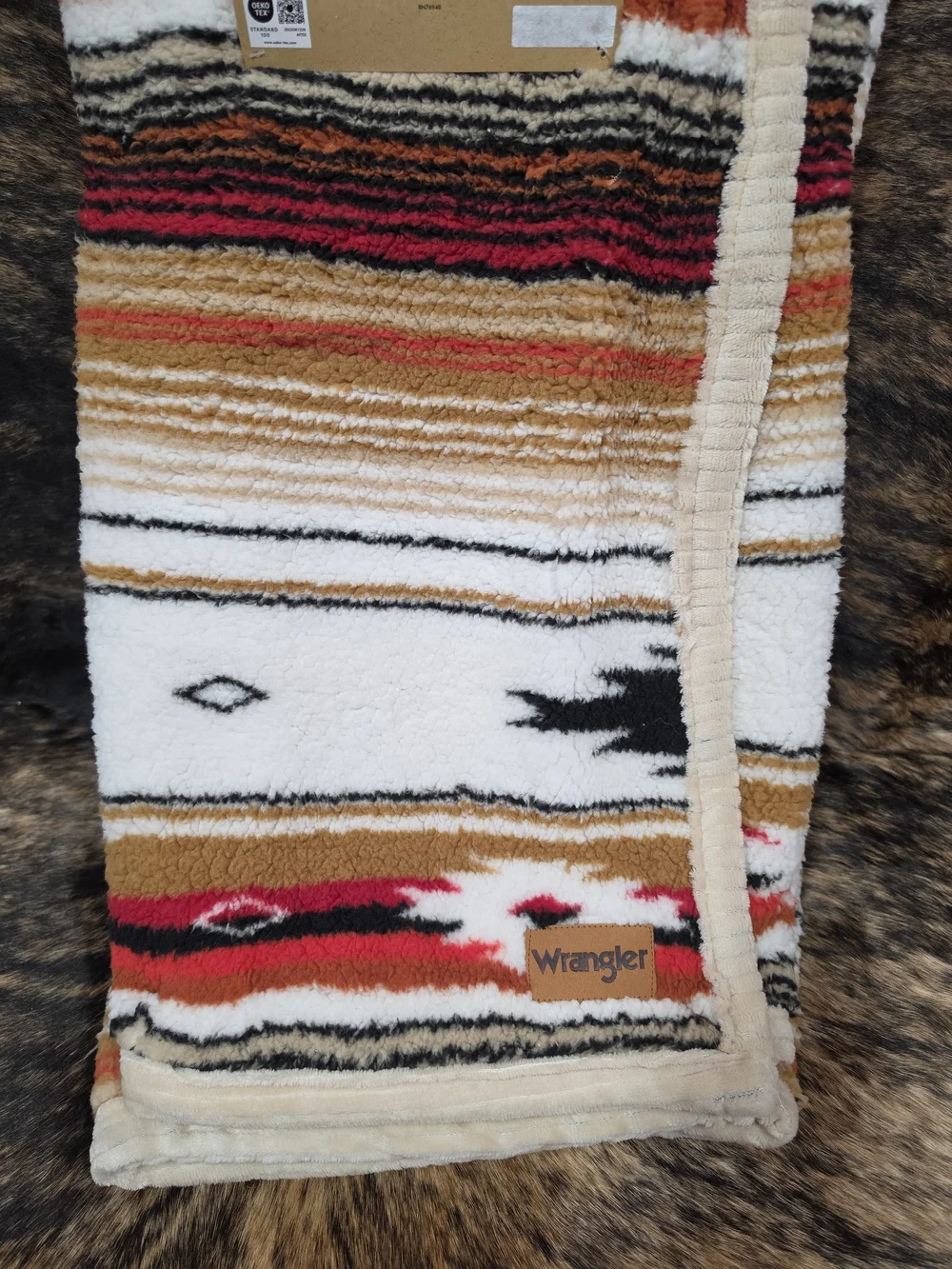 Wrangler Plush Throw Blanket in White, Tan & Red